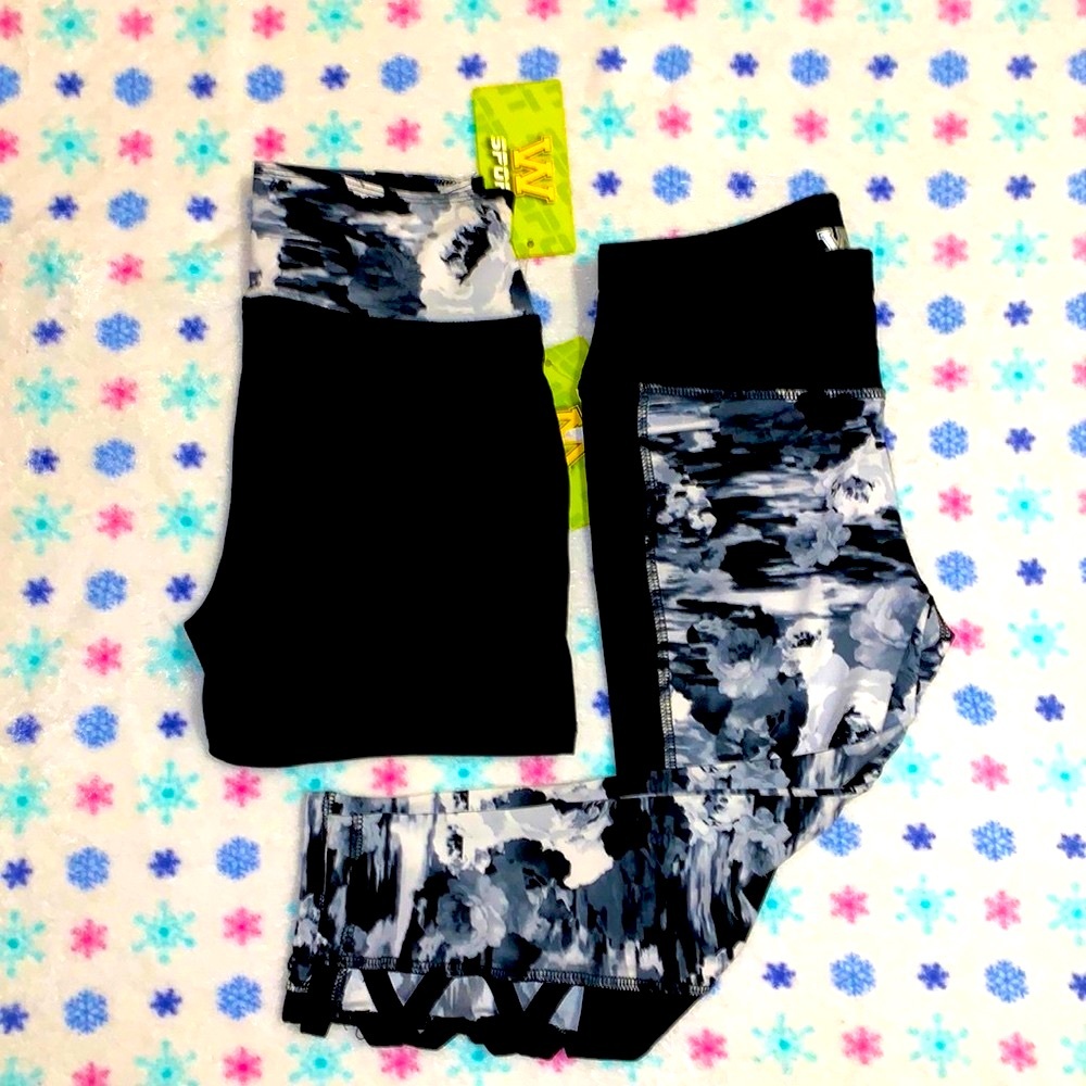 Floral workout bundle 🌸🖤🤍